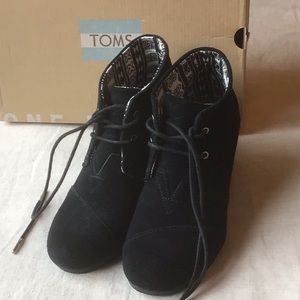 TOMS